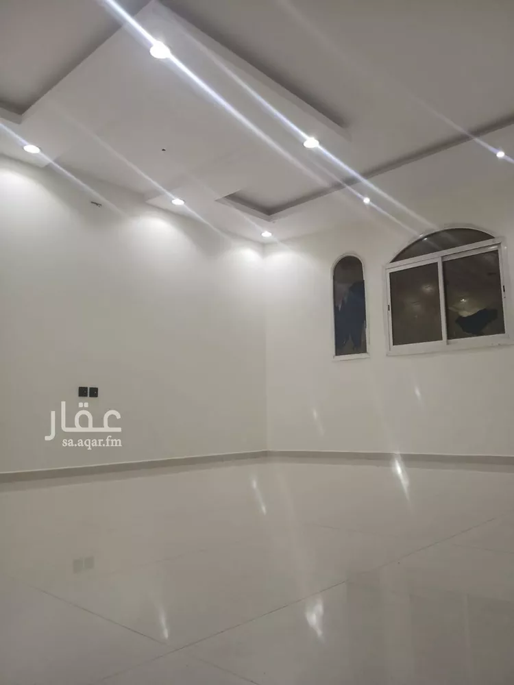 فيلا للبيع في شارع ابن الكوفي, حي الرمال, مدينة الرياض, منطقة الرياض 13