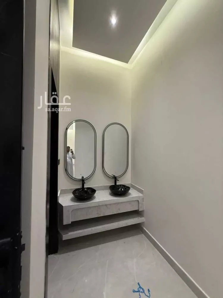 فيلا للبيع في شارع عثمان الرويني, حي البيان, مدينة الرياض, منطقة الرياض صورة 4