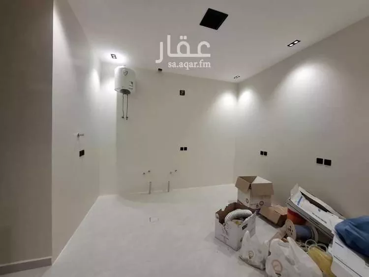 فيلا للبيع في شارع يوسف بن عمرو الطائفي, حي البيان, مدينة الرياض, منطقة الرياض 8