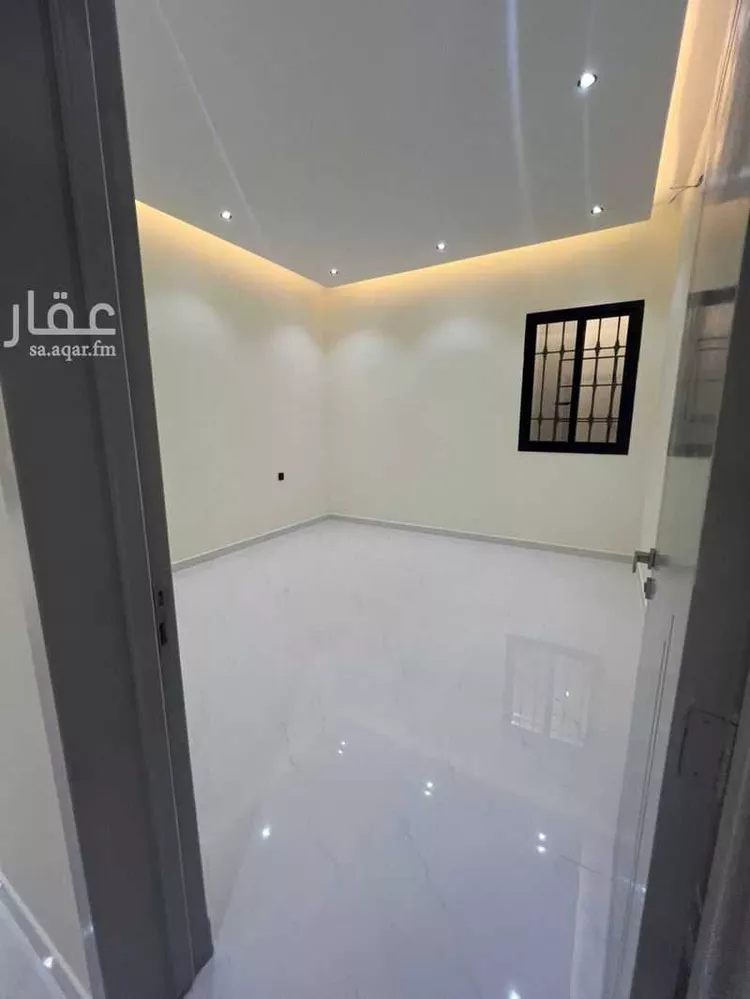 فيلا للبيع في شارع أبي منصور العكبري, حي البيان, مدينة الرياض, منطقة الرياض صورة 2