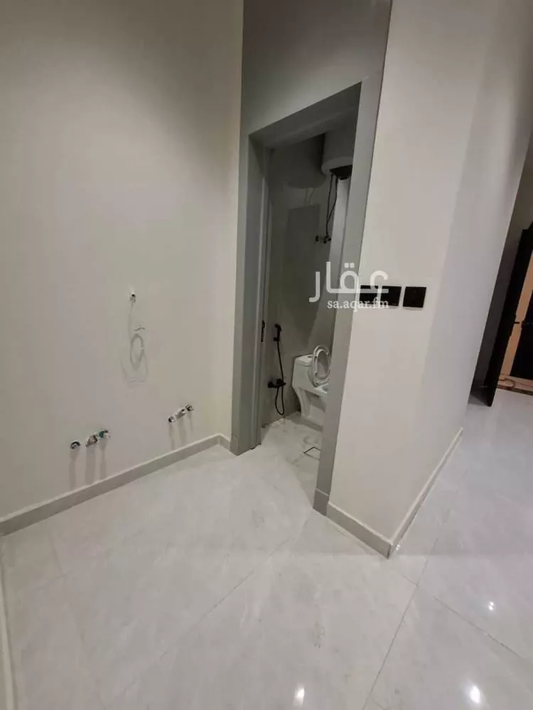 فيلا للبيع في شارع يوسف بن عمرو الطائفي, حي البيان, مدينة الرياض, منطقة الرياض صورة 5
