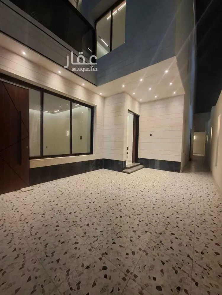 فيلا للبيع في شارع قيس بن الملوح, حي الرمال, مدينة الرياض, منطقة الرياض صورة 5