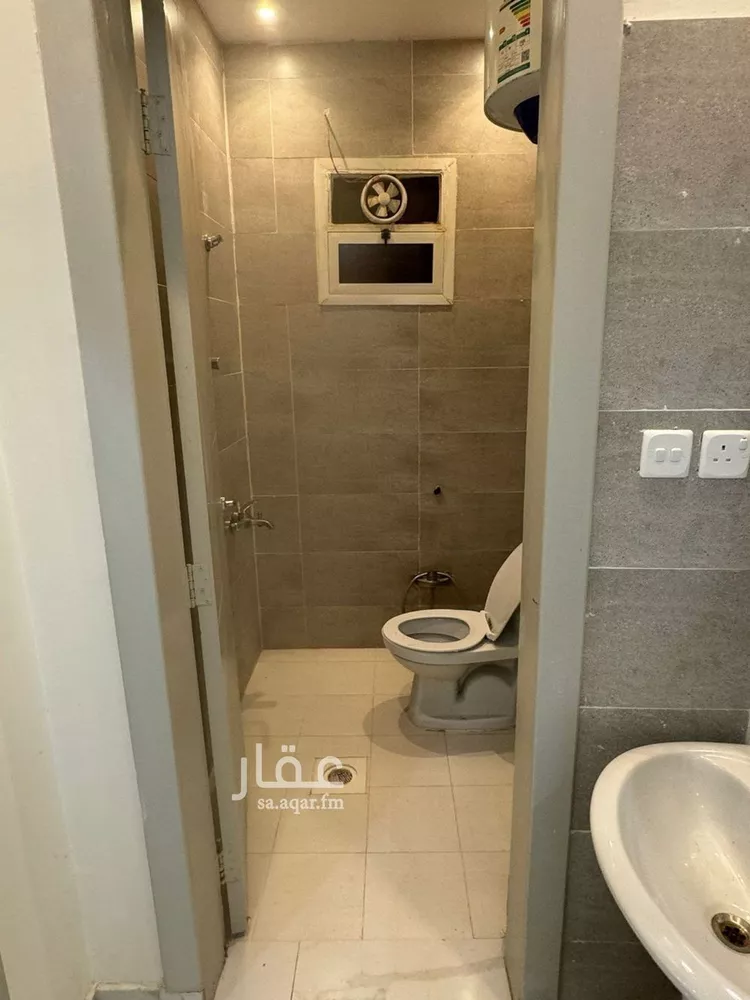 شقة للإيجار في شارع عبدالله القيرواني, حي الرمال, مدينة الرياض, منطقة الرياض صورة 3