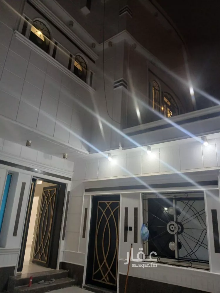 فيلا للبيع في شارع ابن الكوفي, حي الرمال, مدينة الرياض, منطقة الرياض