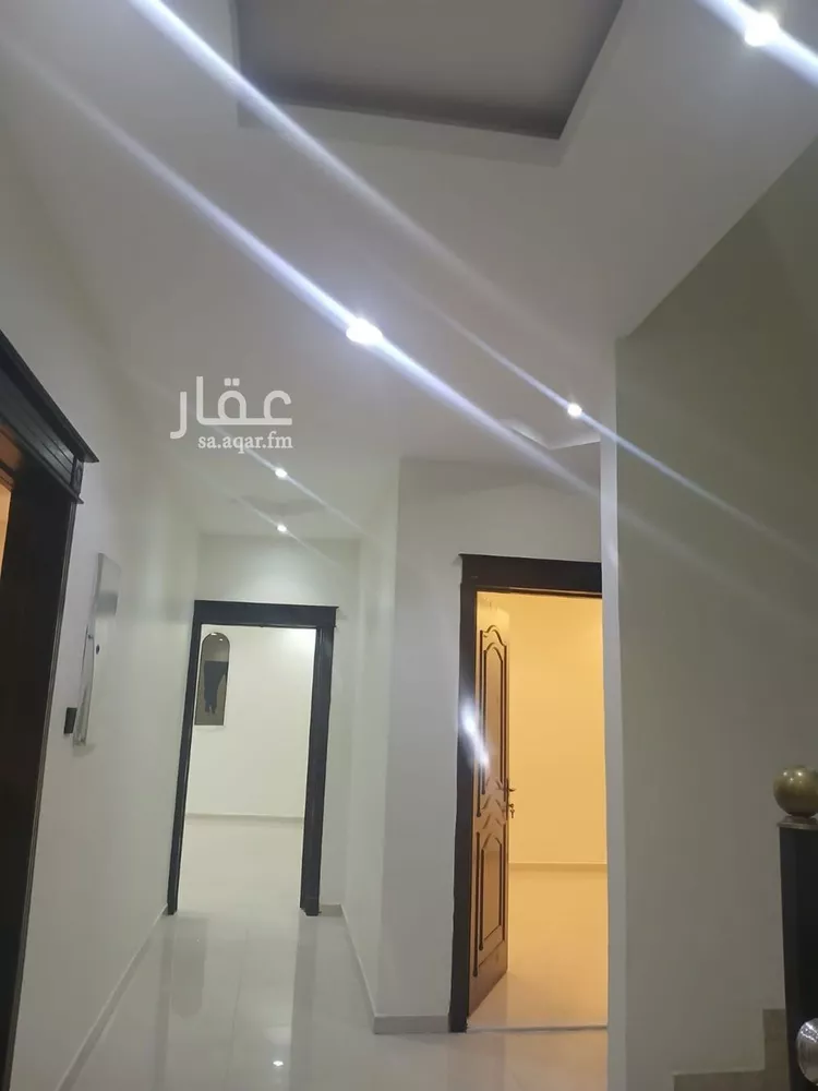 فيلا للبيع في شارع ابن الكوفي, حي الرمال, مدينة الرياض, منطقة الرياض 14