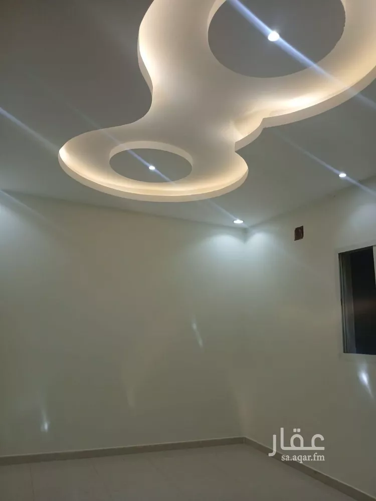 فيلا للبيع في شارع ابن الكوفي, حي الرمال, مدينة الرياض, منطقة الرياض 10