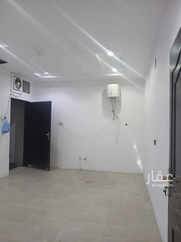 فيلا للبيع في شارع ابن الكوفي, حي الرمال, مدينة الرياض, منطقة الرياض صورة 5