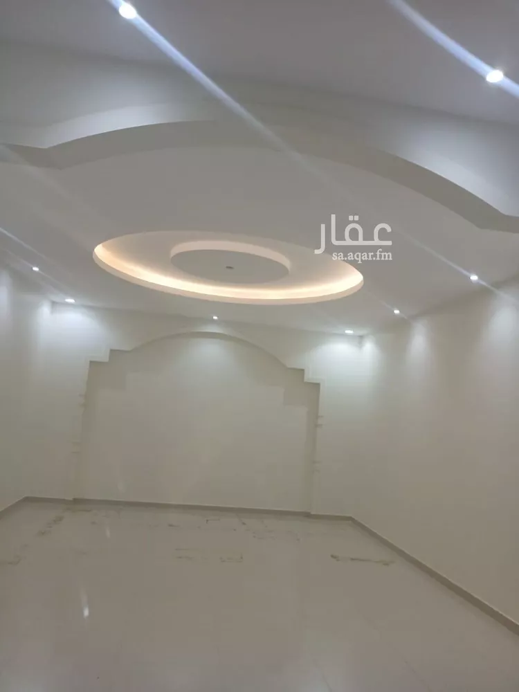 فيلا للبيع في شارع ابن الكوفي, حي الرمال, مدينة الرياض, منطقة الرياض 9