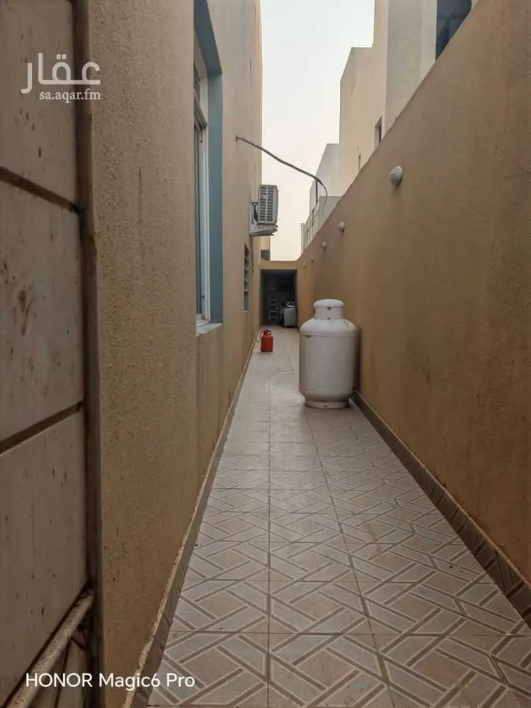 فيلا للبيع في شارع إبراهيم بن أحمد الشيوي, حي البيان, مدينة الرياض, منطقة الرياض 21
