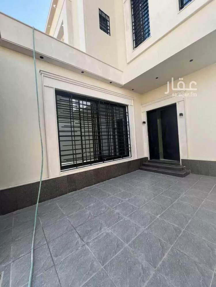 فيلا للبيع في شارع أبي منصور العكبري, حي البيان, مدينة الرياض, منطقة الرياض 8