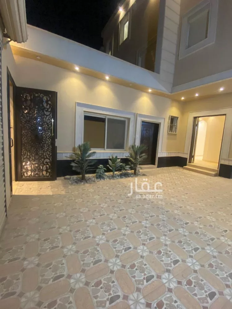 فيلا للبيع في شارع محمد بن محمد النويري, حي الرمال, مدينة الرياض, منطقة الرياض