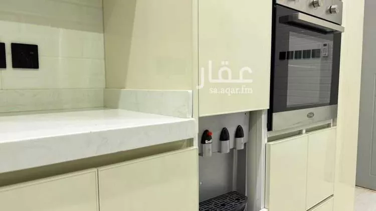 فيلا للبيع في شارع أبي منصور العكبري, حي البيان, مدينة الرياض, منطقة الرياض 24