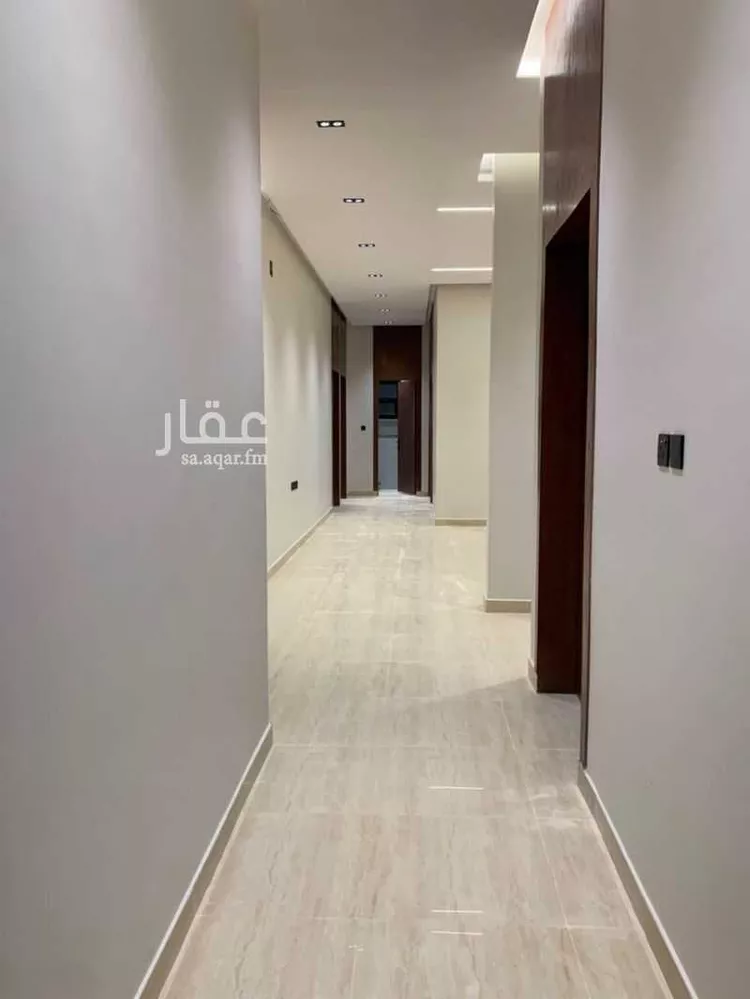 فيلا للبيع في شارع عبدالملك بن هاشم, حي البيان, مدينة الرياض, منطقة الرياض صورة 3
