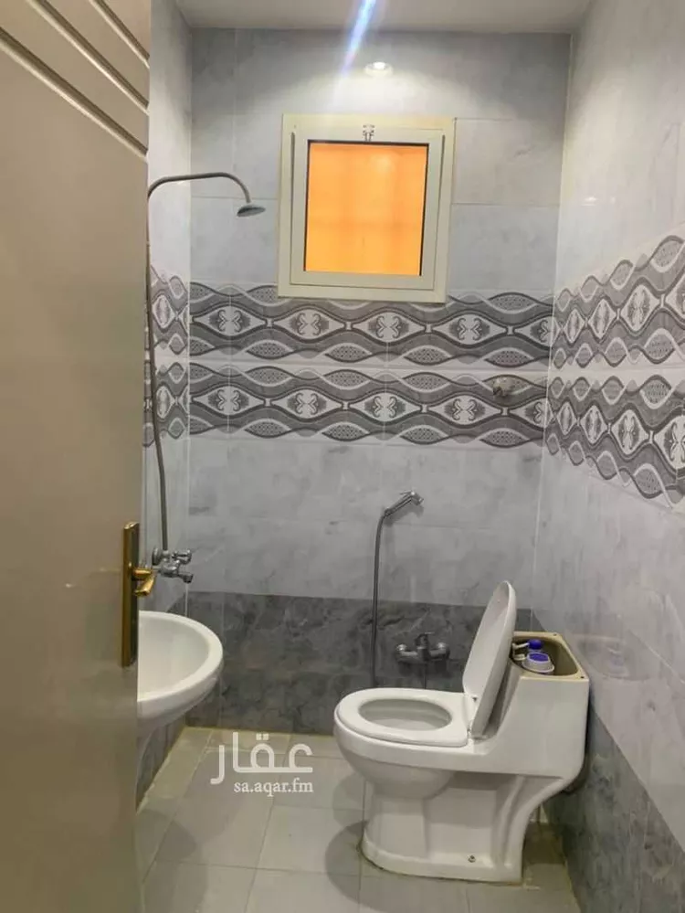 فيلا للإيجار في شارع أبي الحسن الأهوازي, حي البيان, مدينة الرياض, منطقة الرياض 8