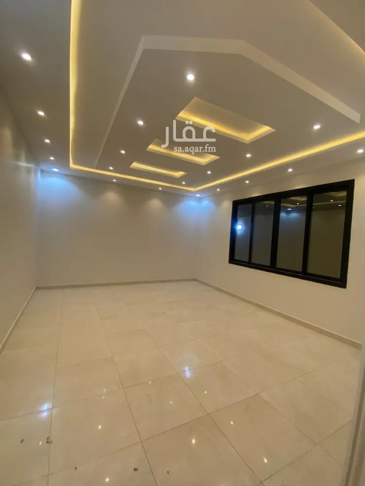 فيلا للبيع في شارع محمد بن محمد النويري, حي الرمال, مدينة الرياض, منطقة الرياض صورة 4