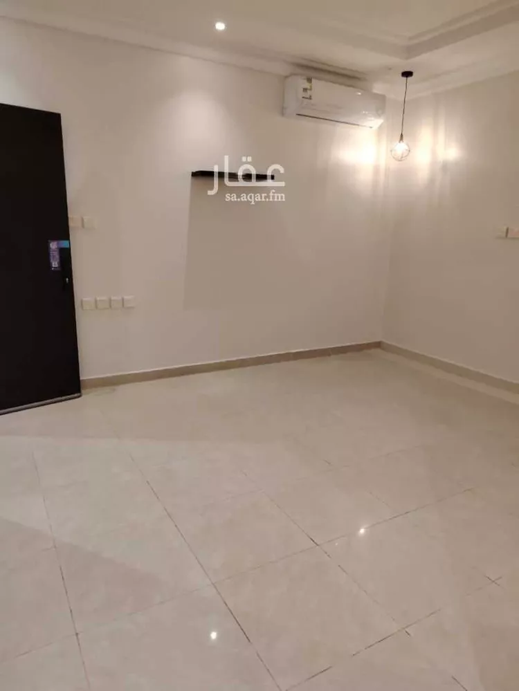 شقة للإيجار في شارع عبدالله بن سيف ، حي العقيق ، الرياض ، منطقة الرياض صورة 3