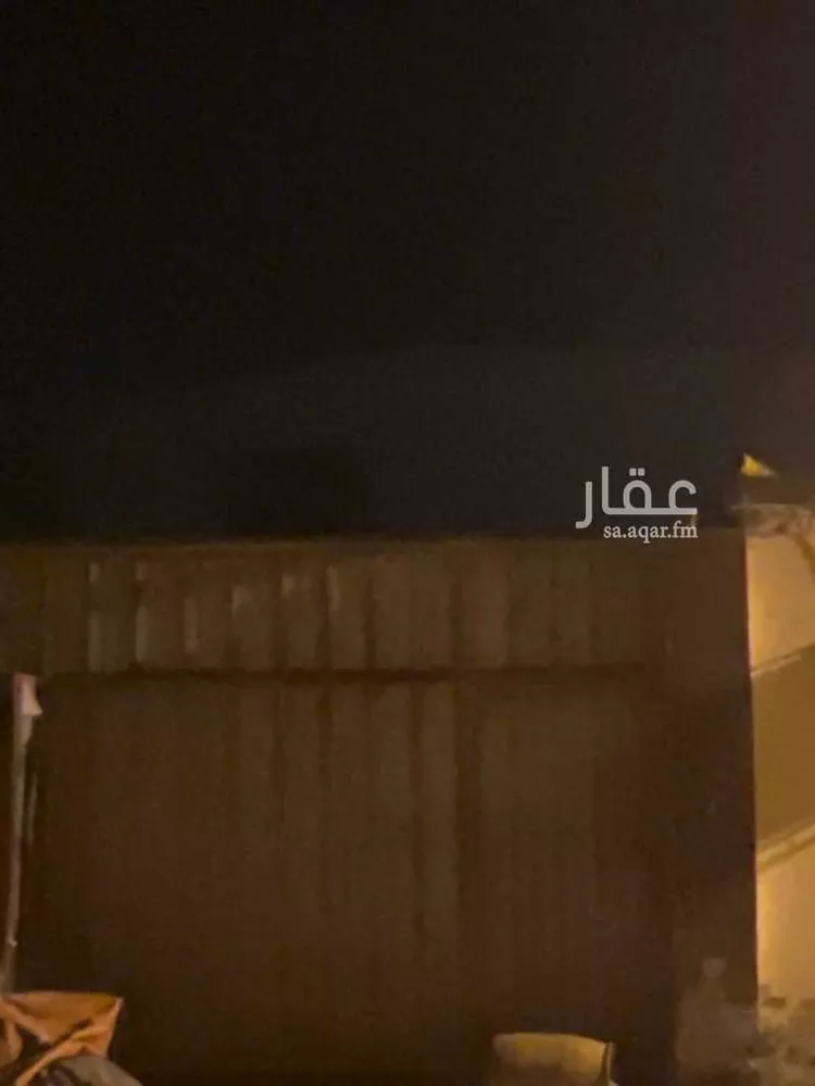 مستودع للإيجار في شارع النور ، الشقة السفلى ، بريدة
