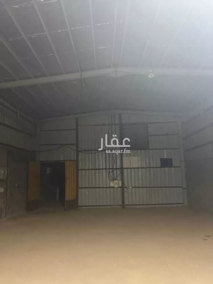مستودع للإيجار في شارع النور ، الشقة السفلى ، بريدة صورة 4