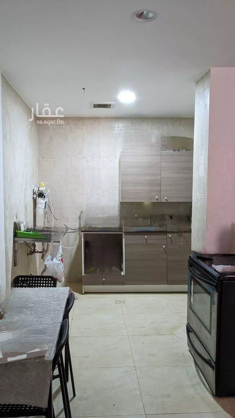 دور للبيع في شارع الخليفة عمر بن عبدالعزيز, حي الياسمين, مدينة الخبراء والسحابين, منطقة القصيم 9