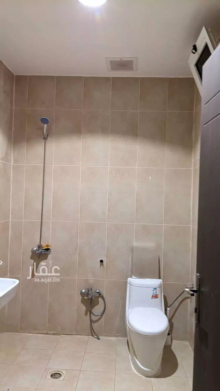 دور للبيع في شارع شارع الخليفة عمر بن عبدالعزيز ،, حي الربيع, مدينة بريده, منطقة القصيم صورة 3