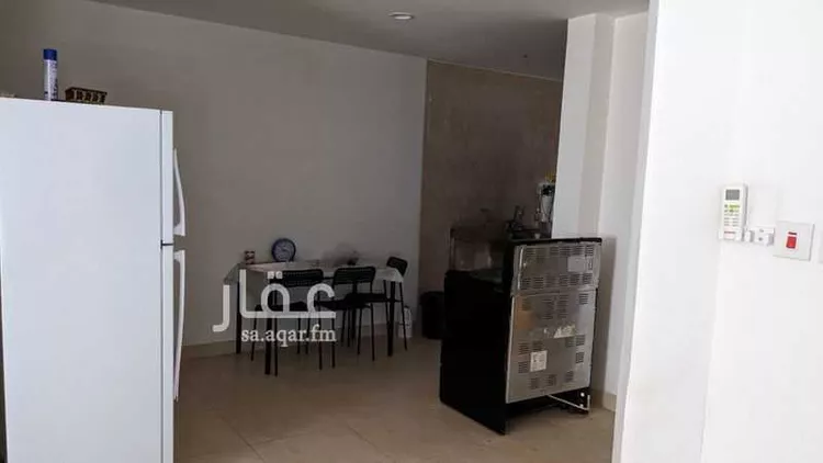 دور للبيع في شارع الخليفة عمر بن عبدالعزيز, حي الياسمين, مدينة الخبراء والسحابين, منطقة القصيم 7