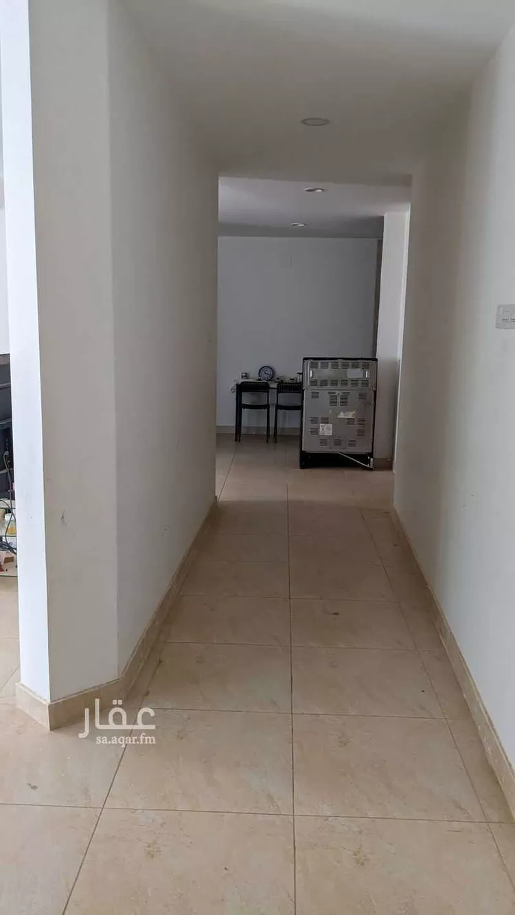 دور للبيع في شارع الخليفة عمر بن عبدالعزيز, حي الياسمين, مدينة الخبراء والسحابين, منطقة القصيم 6