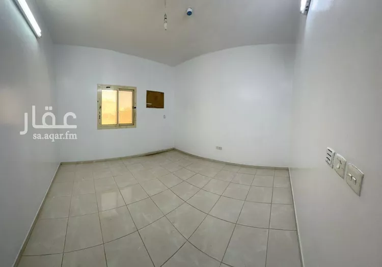 شقة للإيجار في شارع عبدالله ابن ثابت الانصاري, حي الساحل, مدينة جدة, منطقة مكة المكرمة صورة 3