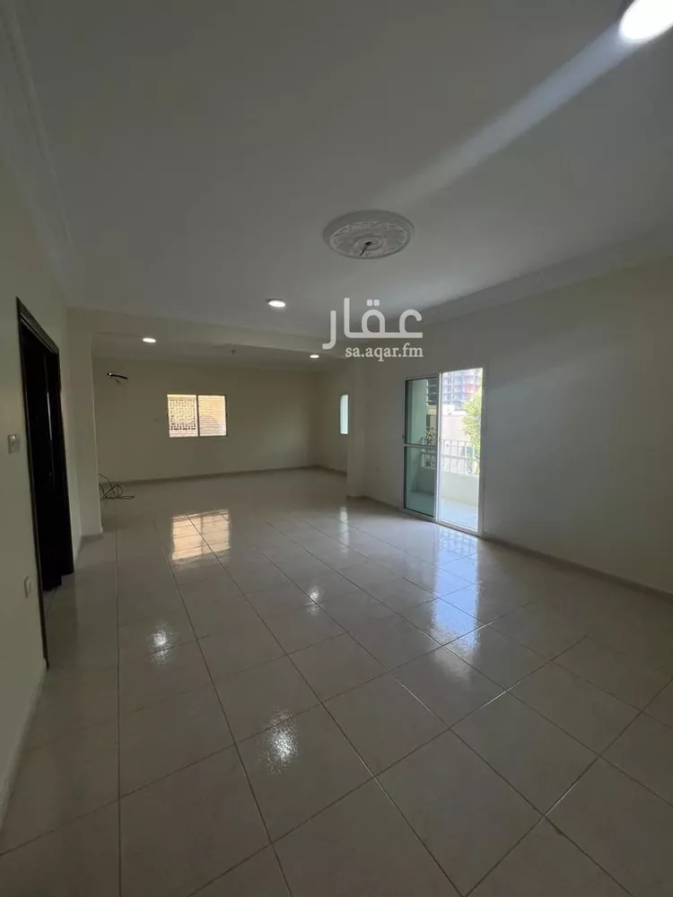 شقة للإيجار في شارع ثابت بن عمرو, حي الروضة, مدينة جدة, منطقة مكة المكرمة صورة 2