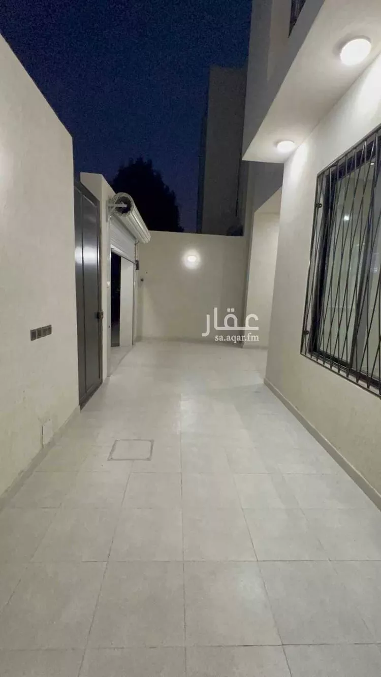 فيلا للبيع في شارع 19ج, حي أحد, مدينة الدمام, المنطقة الشرقية صورة 2