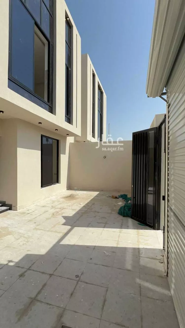 فيلا للبيع في شارع مسعود البيطار, حي ضاحية الملك فهد, مدينة الدمام, المنطقة الشرقية صورة 2