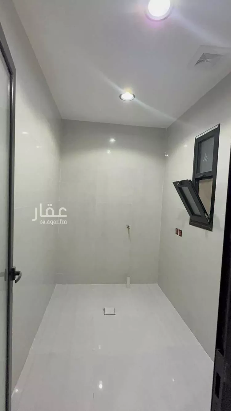 فيلا للبيع في شارع دار الندوة, حي ضاحية الملك فهد, مدينة الدمام, المنطقة الشرقية 18