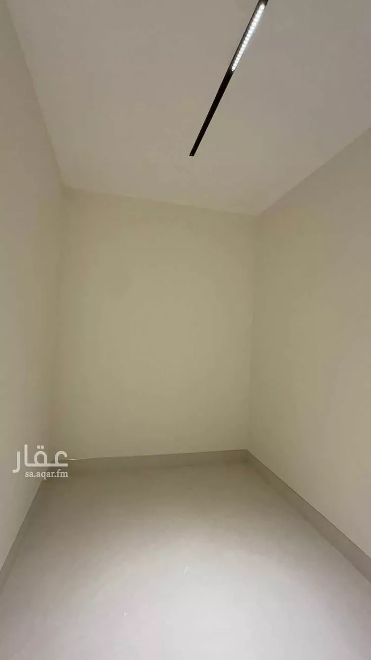 فيلا للبيع في شارع اوس بن المنذر, حي الدوحة الجنوبية, مدينة الظهران, المنطقة الشرقية 16