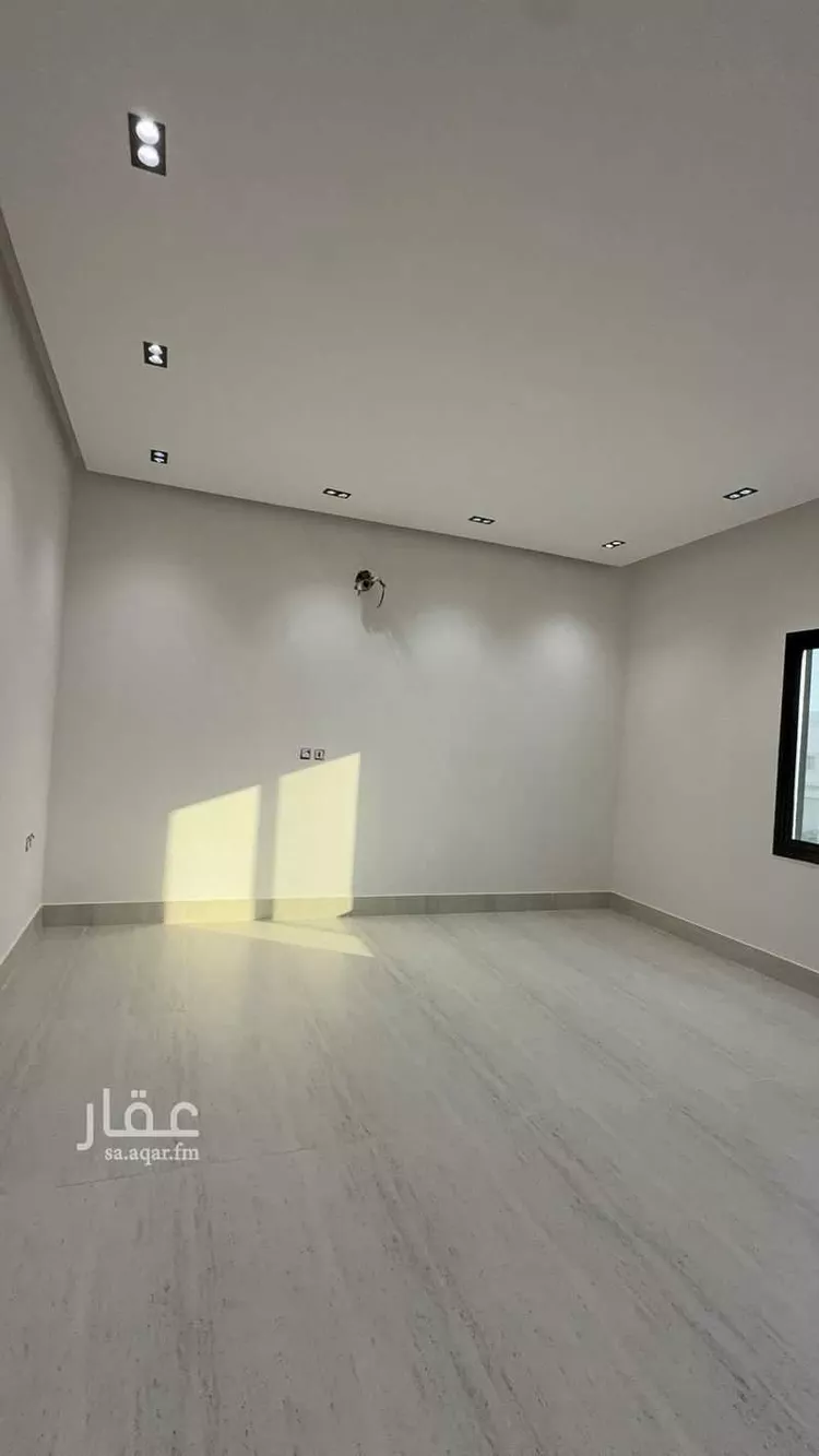 فيلا للبيع في شارع عسير, حي ضاحية الملك فهد, مدينة الدمام, المنطقة الشرقية 13