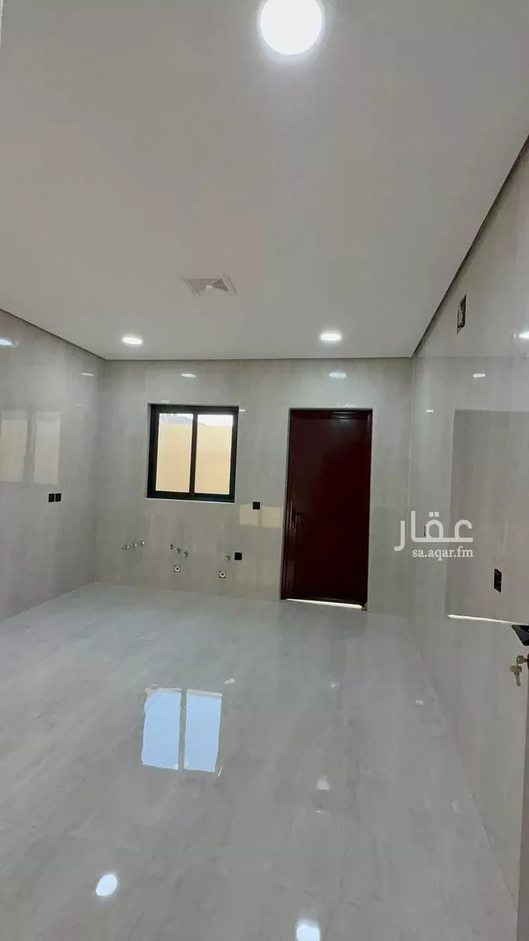 فيلا للبيع في شارع الملك خالد ابن عبدالعزيز, حي ضاحية الملك فهد, مدينة الدمام, المنطقة الشرقية 9