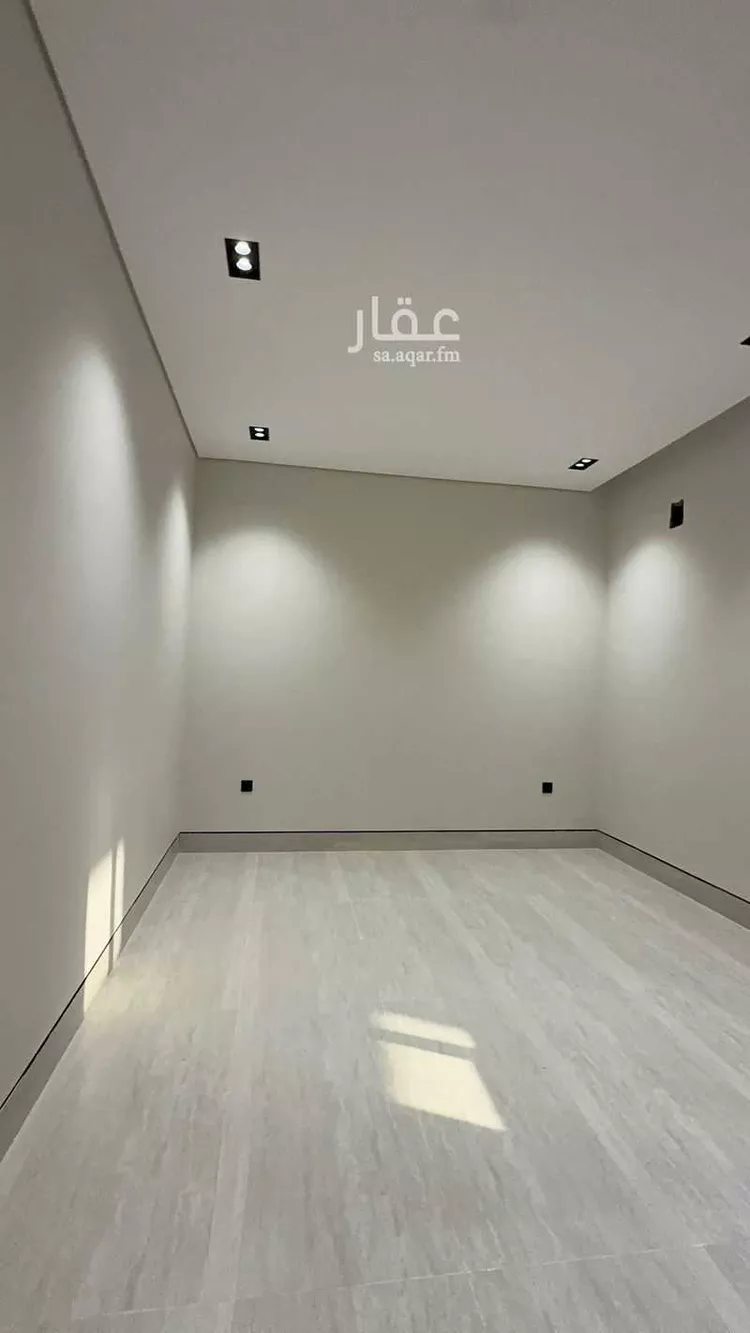 فيلا للبيع في شارع العروبه, حي الشعلة, مدينة الدمام, المنطقة الشرقية 12