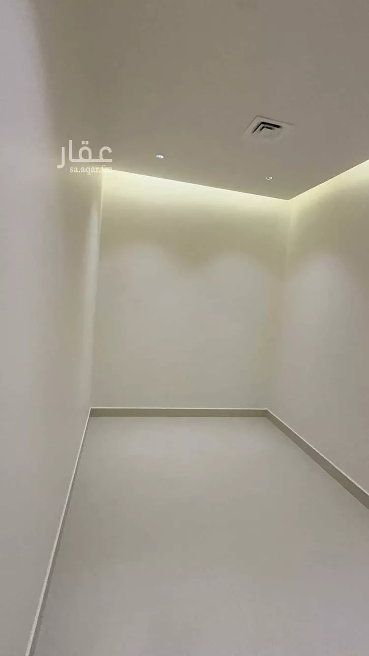 فيلا للبيع في شارع الابتكار, حي الشعلة, مدينة الدمام, المنطقة الشرقية 8