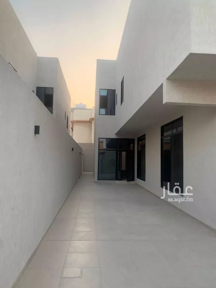 Villa for Sale in Dhahran Doha Al Janubiyah صورة 3