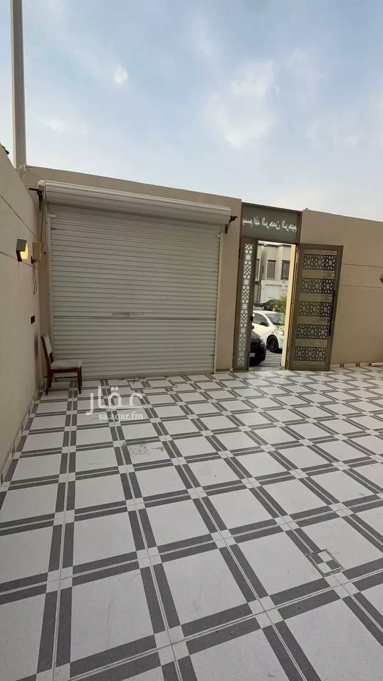 فيلا للبيع في شارع الملك خالد ابن عبدالعزيز, حي ضاحية الملك فهد, مدينة الدمام, المنطقة الشرقية صورة 3