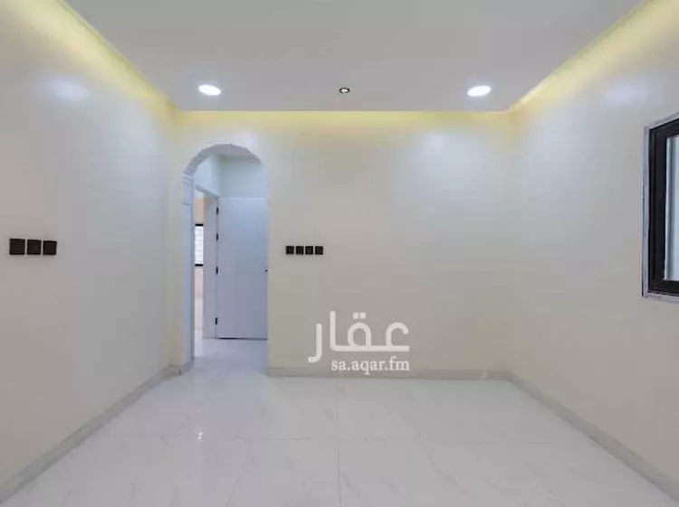 شقة للبيع في شارع ثمامة بن بجاد العبدي, حي أحد, مدينة الدمام, المنطقة الشرقية 9