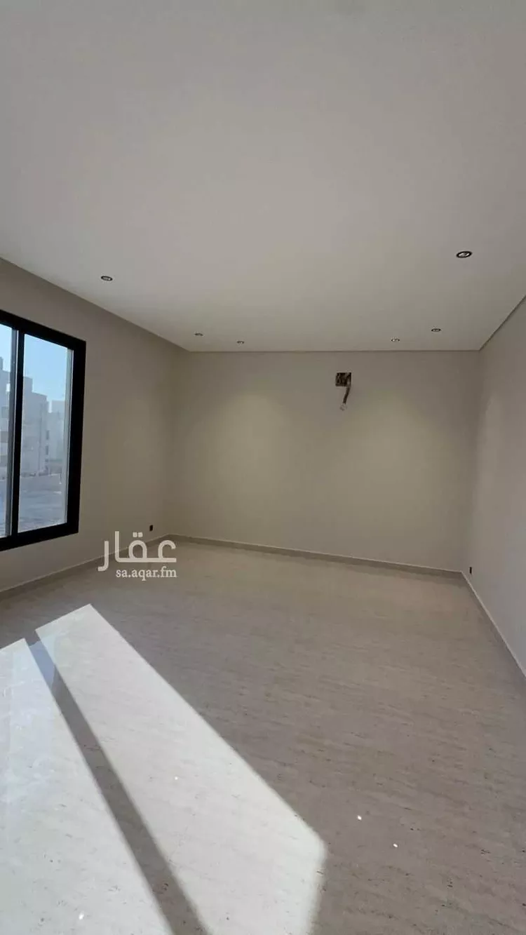 Apartment for Sale in Dammam Ash Shulah 11