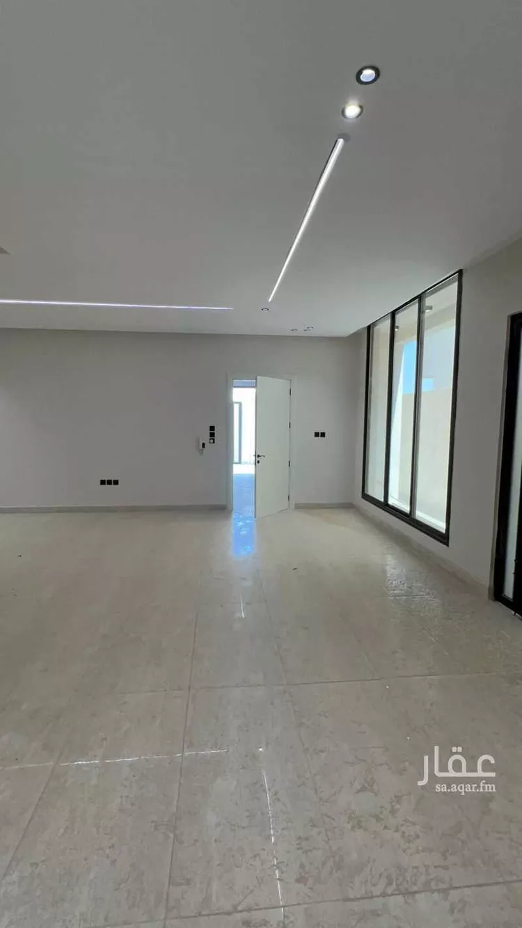 فيلا للبيع في شارع مسعود البيطار, حي ضاحية الملك فهد, مدينة الدمام, المنطقة الشرقية صورة 4