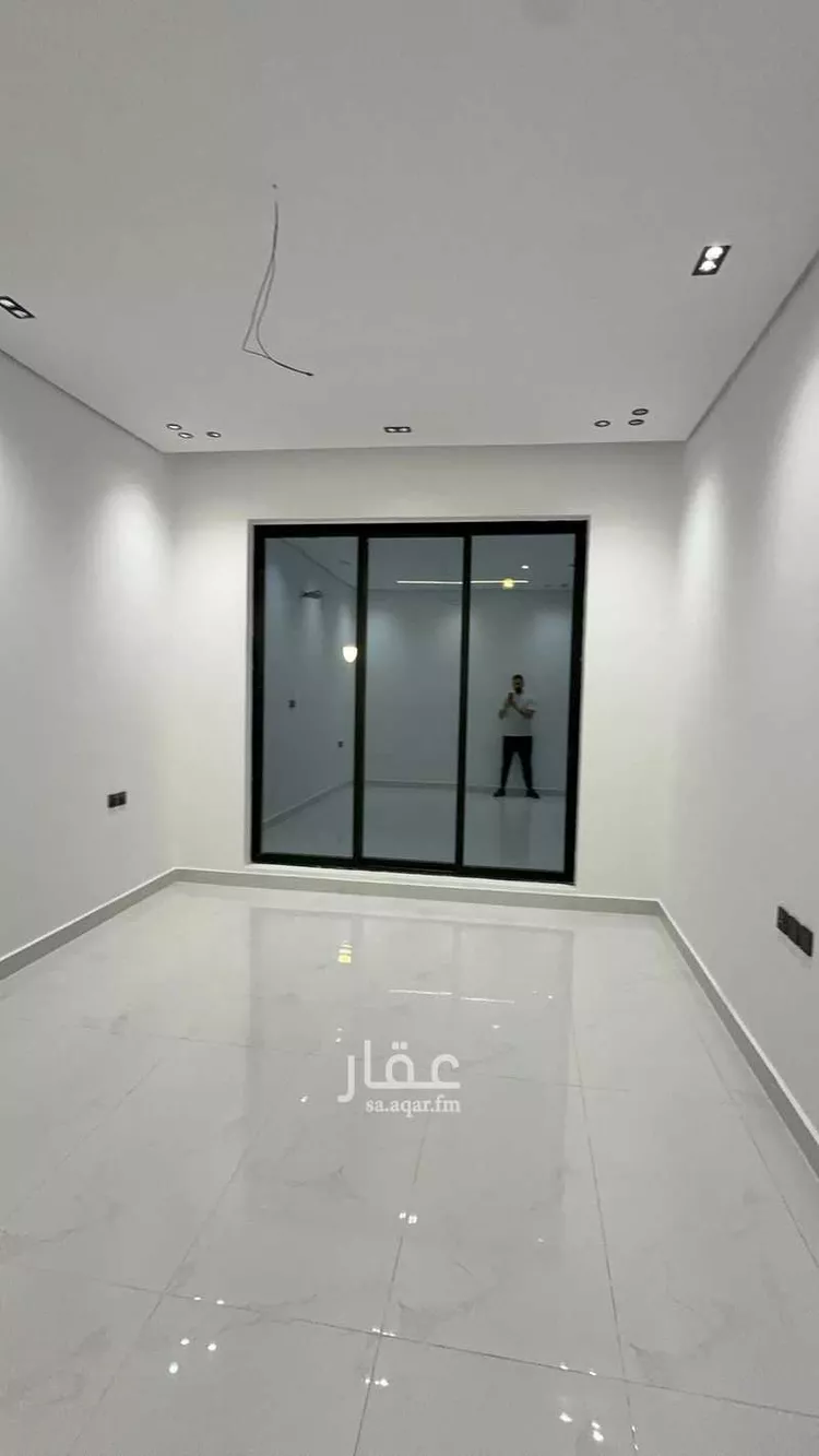 فيلا للبيع في شارع السلطان العقيلي, حي ضاحية الملك فهد, مدينة الدمام, المنطقة الشرقية صورة 5