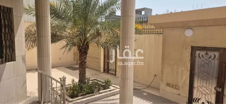 فيلا للبيع في شارع  مسلم, حي بدر, مدينة الدمام, المنطقة الشرقية 8