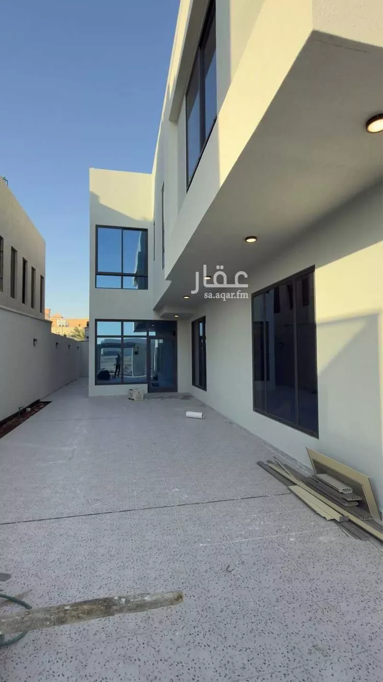فيلا للبيع في شارع عصام بن عبيدة, حي المنار, مدينة الدمام, المنطقة الشرقية صورة 4