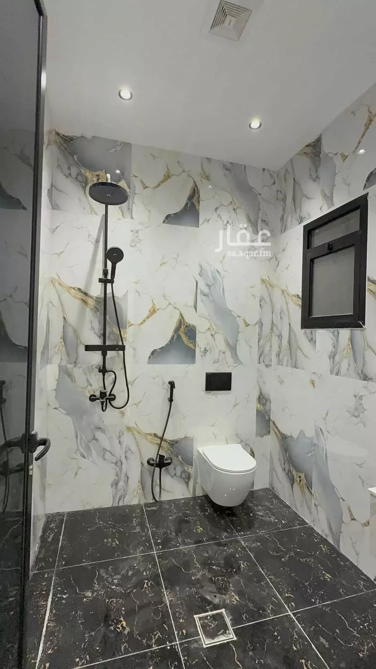 فيلا للبيع في شارع السلطان العقيلي, حي ضاحية الملك فهد, مدينة الدمام, المنطقة الشرقية 6