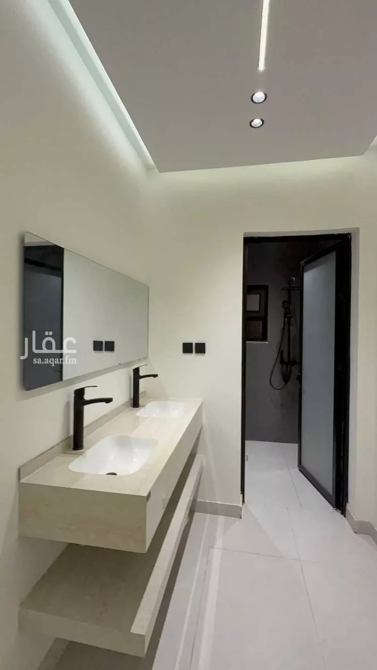 Apartment for Sale in Dammam Ash Shulah 7