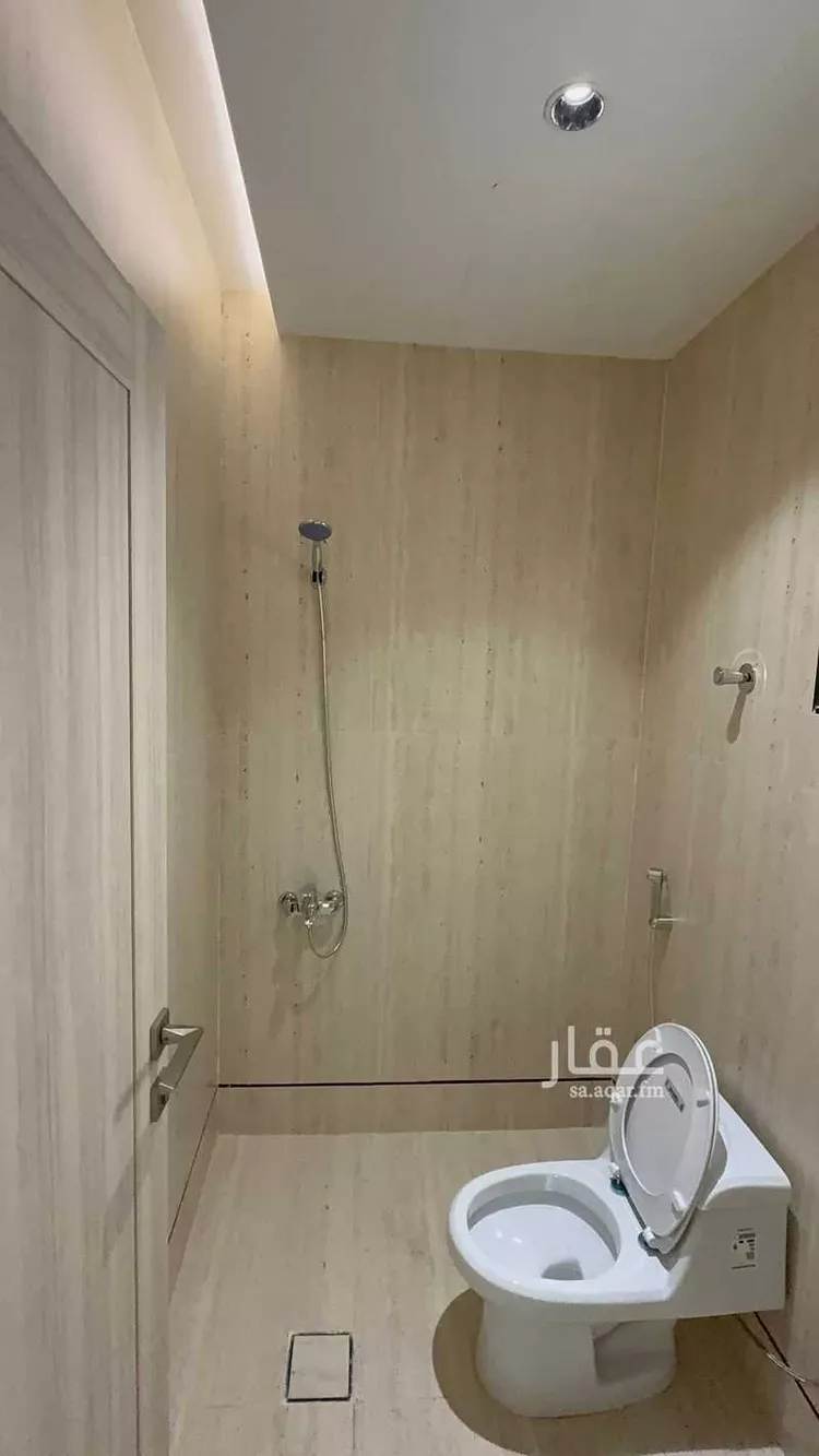 فيلا للبيع في شارع مسعود البيطار, حي ضاحية الملك فهد, مدينة الدمام, المنطقة الشرقية صورة 3