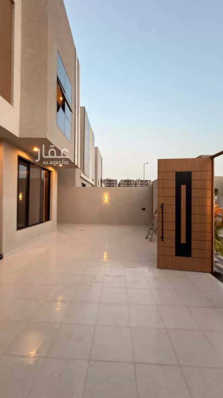 فيلا للبيع في شارع العروبه, حي الشعلة, مدينة الدمام, المنطقة الشرقية صورة 2