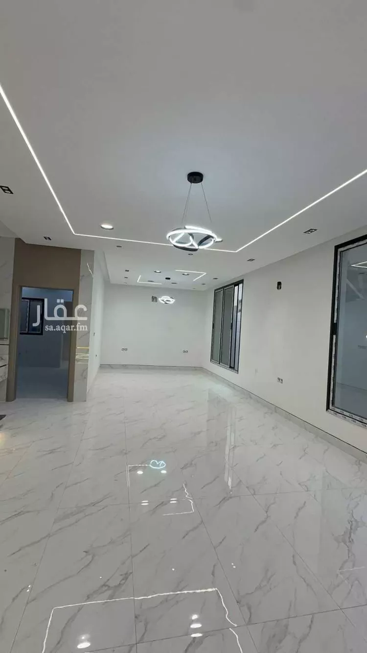 فيلا للبيع في شارع الملك خالد ابن عبدالعزيز, حي ضاحية الملك فهد, مدينة الدمام, المنطقة الشرقية 8