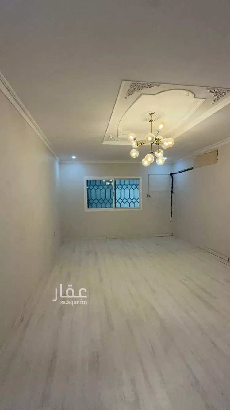 فيلا للبيع في شارع ابو الطاهر المقدسي, حي بدر, مدينة الدمام, المنطقة الشرقية صورة 3